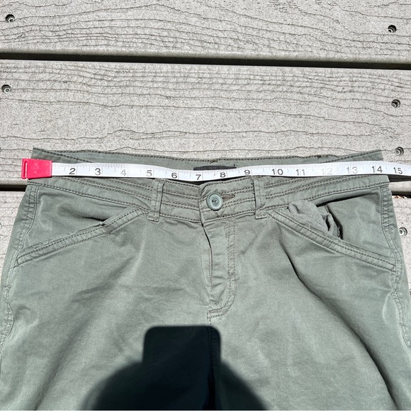 Reitmans: Petite Green Trouser/Utility Pants. Women’s Size 6. - Picture 9 of 12